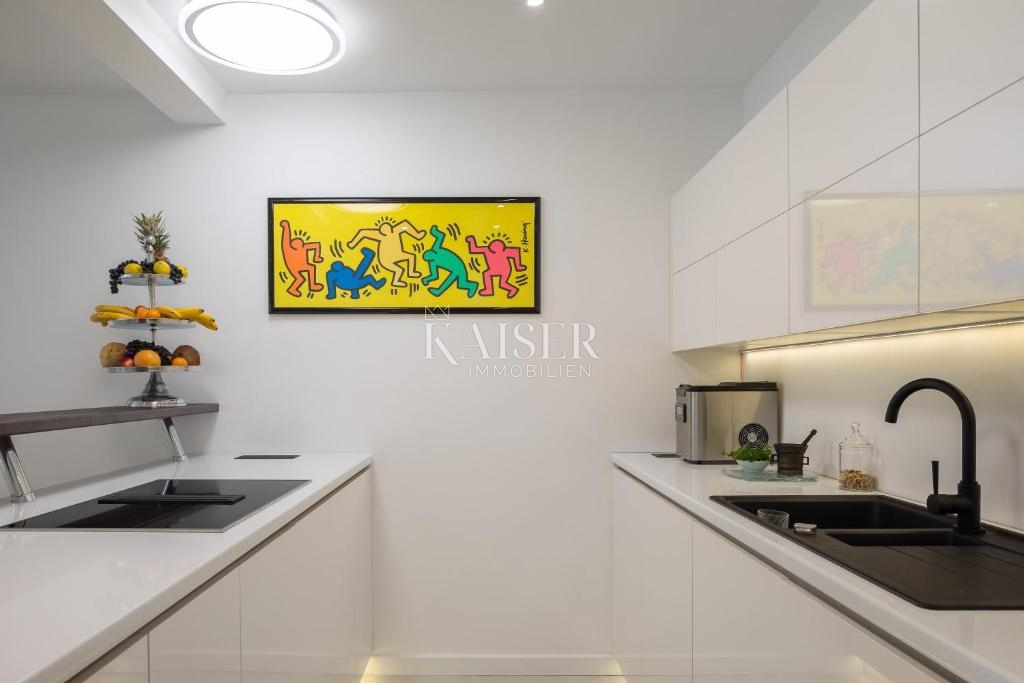 Vila Rogoznica, 300m2
