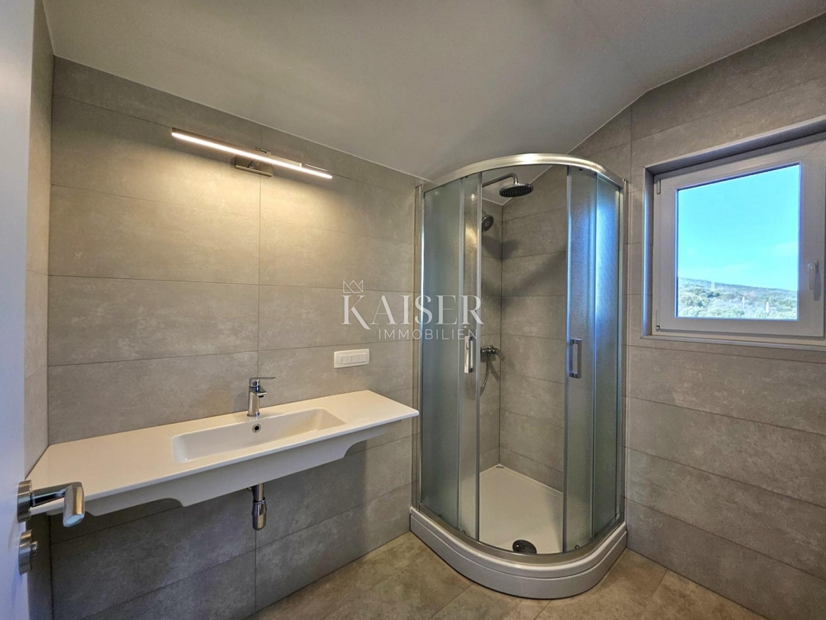 Otok Lošinj, Nerezine, hiša 129 m2 - novogradnja