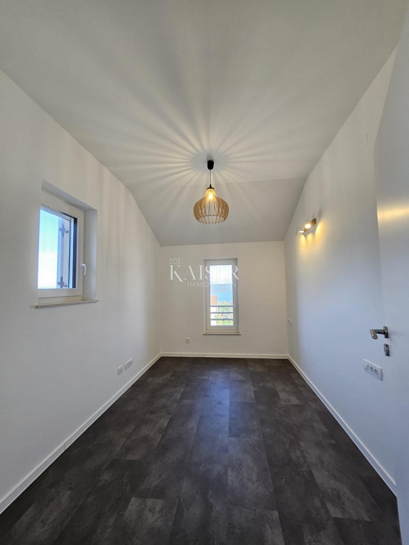Otok Lošinj, Nerezine, hiša 129 m2 - novogradnja