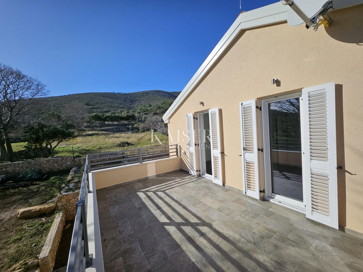 Otok Lošinj, Nerezine, hiša 129 m2 - novogradnja