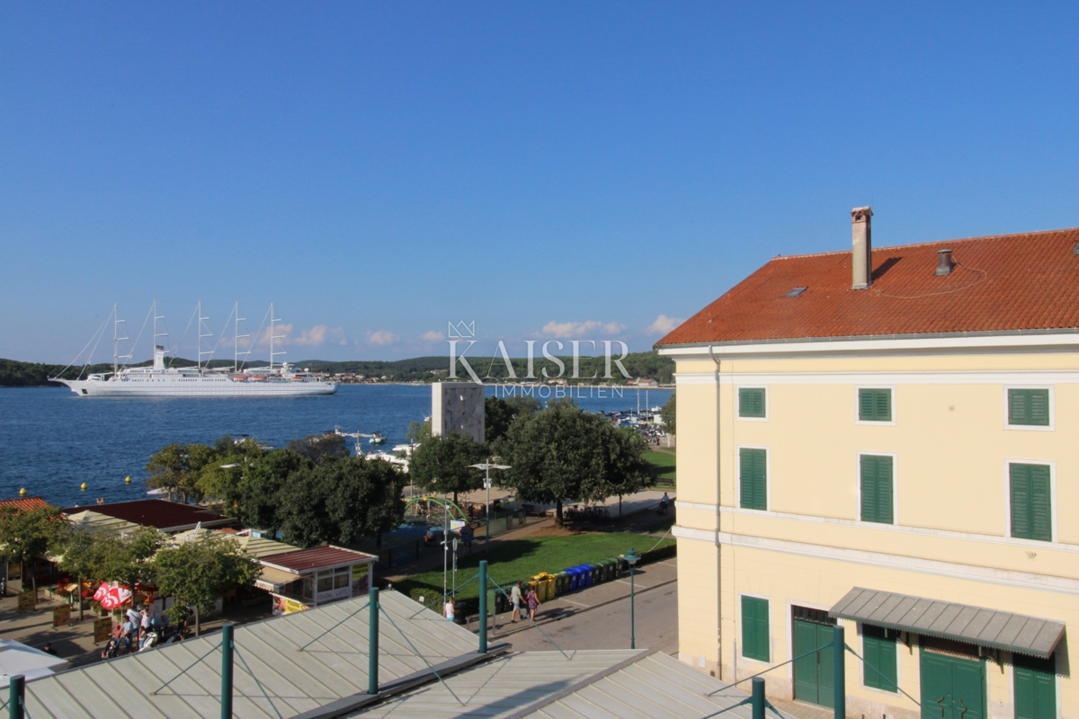 Istra, Rovinj - 72m2 stanovanje na odlični lokaciji s pogledom na morje