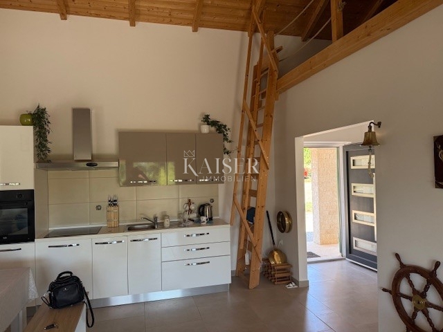 Istra - Umag, nova hiša z opremo in vrtom