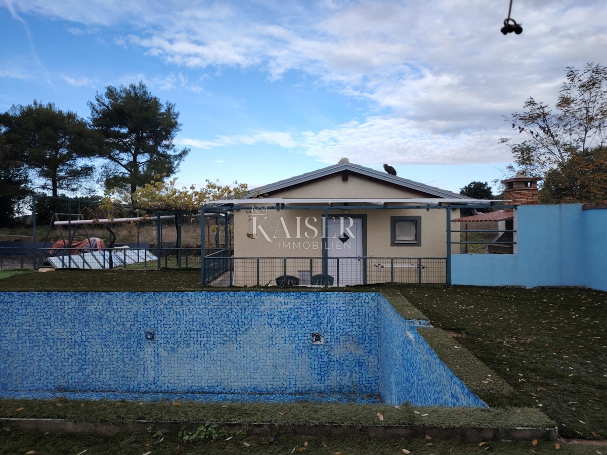 Istra, Rovinj - dve samostojni hiši z bazenom