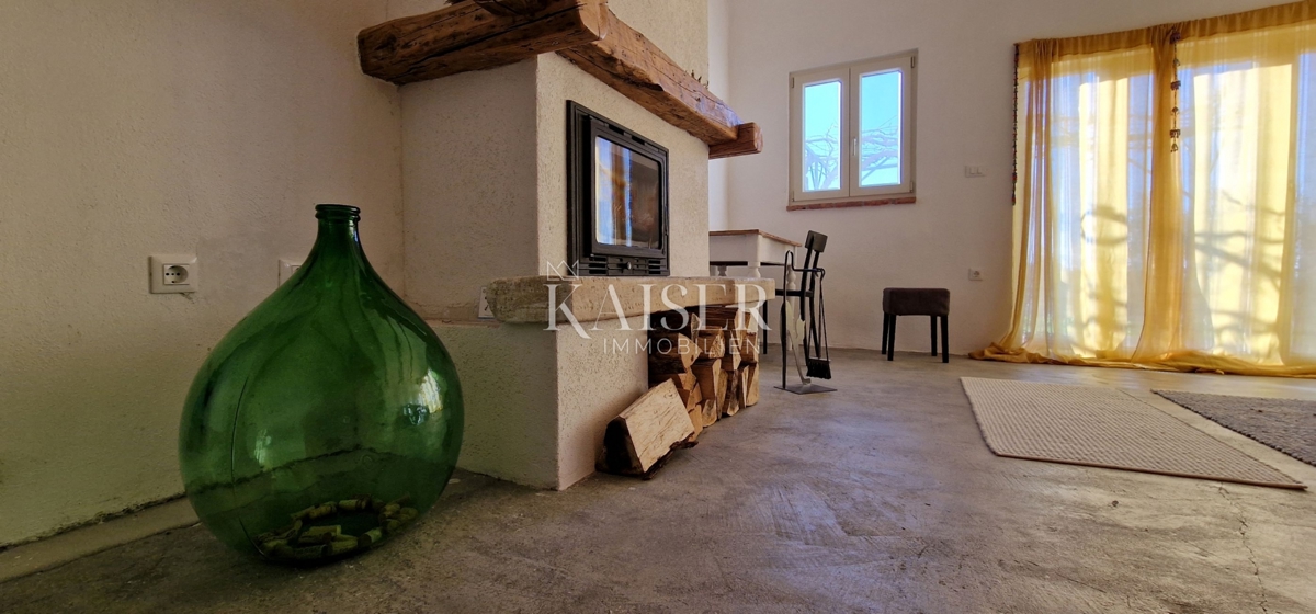 Istra, Jurićani, Edinstvena priložnost!!!! Kamnita hiša v naravi z zemljiščem!!!!