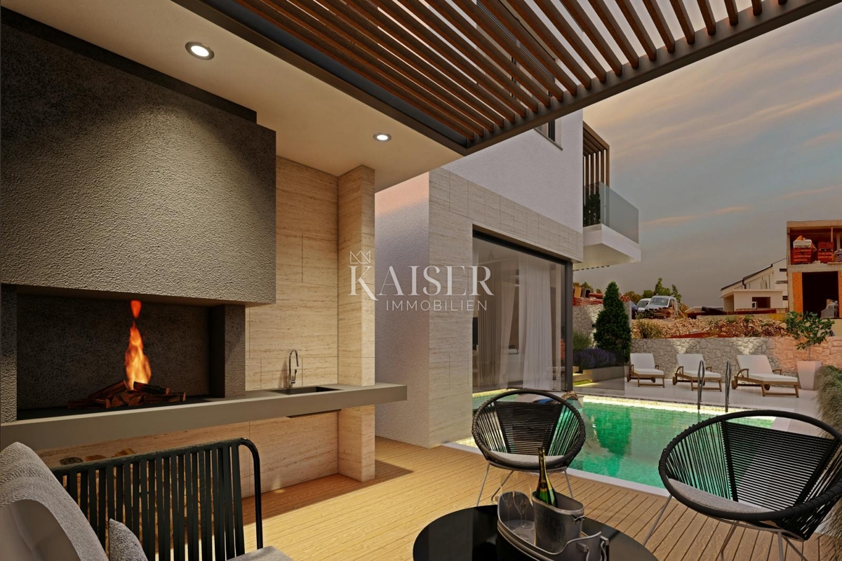 Vodice - Luksuzna moderna vila z bazenom in garažo 300 metrov od morja