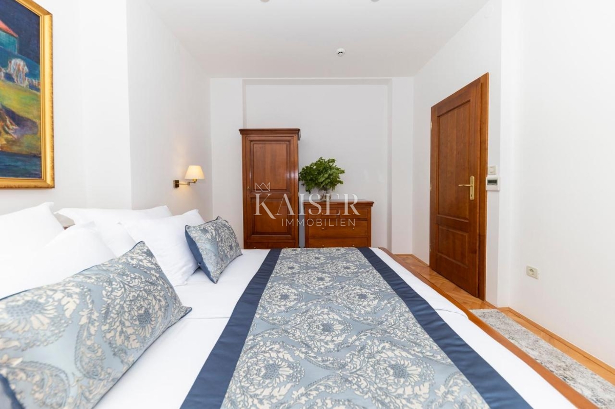 Šibenik - hotel ob morju