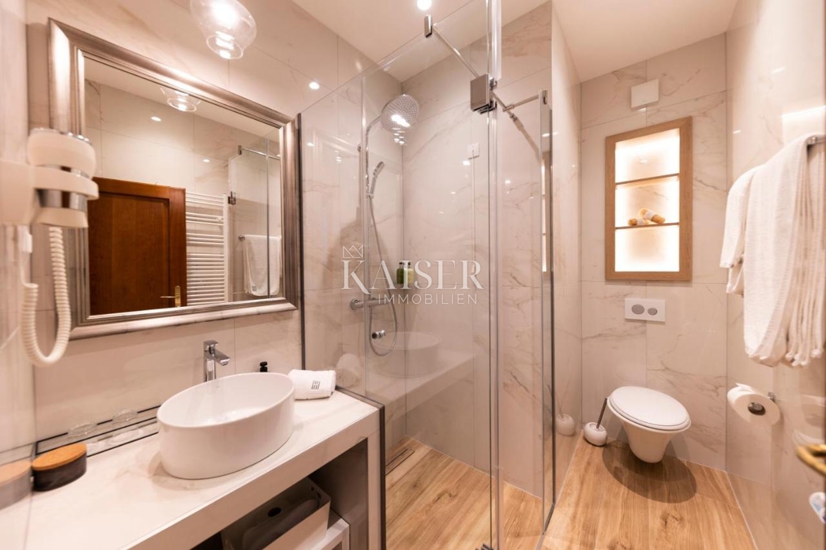 Šibenik - hotel ob morju