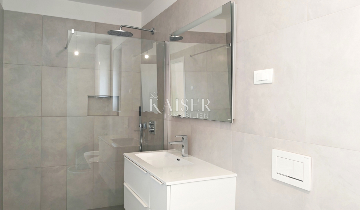 Istra, Ližnjan - moderno dvosobno stanovanje 74m2