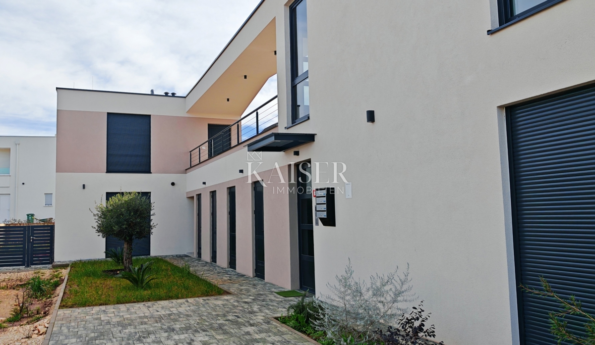 Istra, Ližnjan - moderno dvosobno stanovanje 74m2