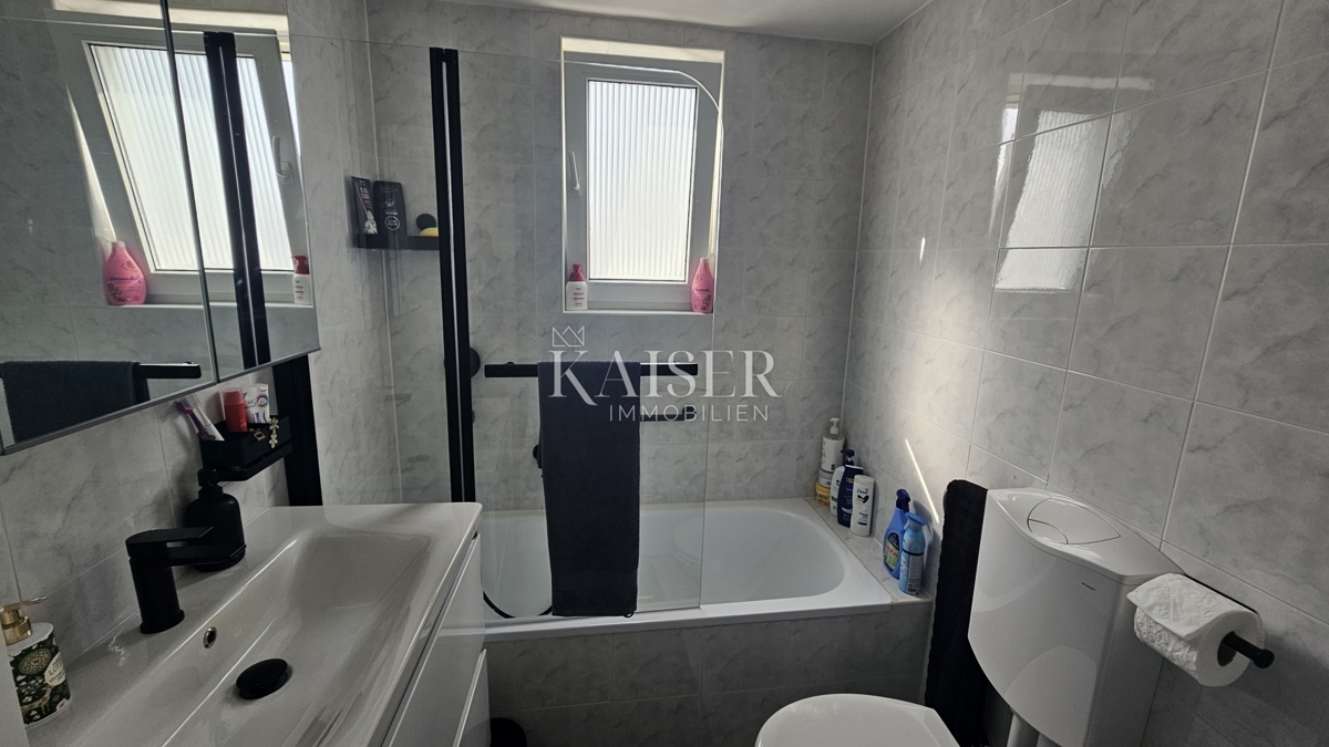 Funtana, Istra, Čudovito stanovanje s parkirnim mestom