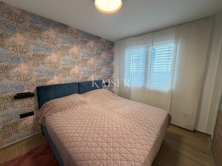 Petrčane novogradnja pritličje 3 spalnice + dnevna soba blizu morja