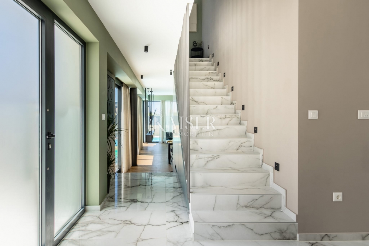 Zadar - Vrsi luksuzna vila 150 m od morja