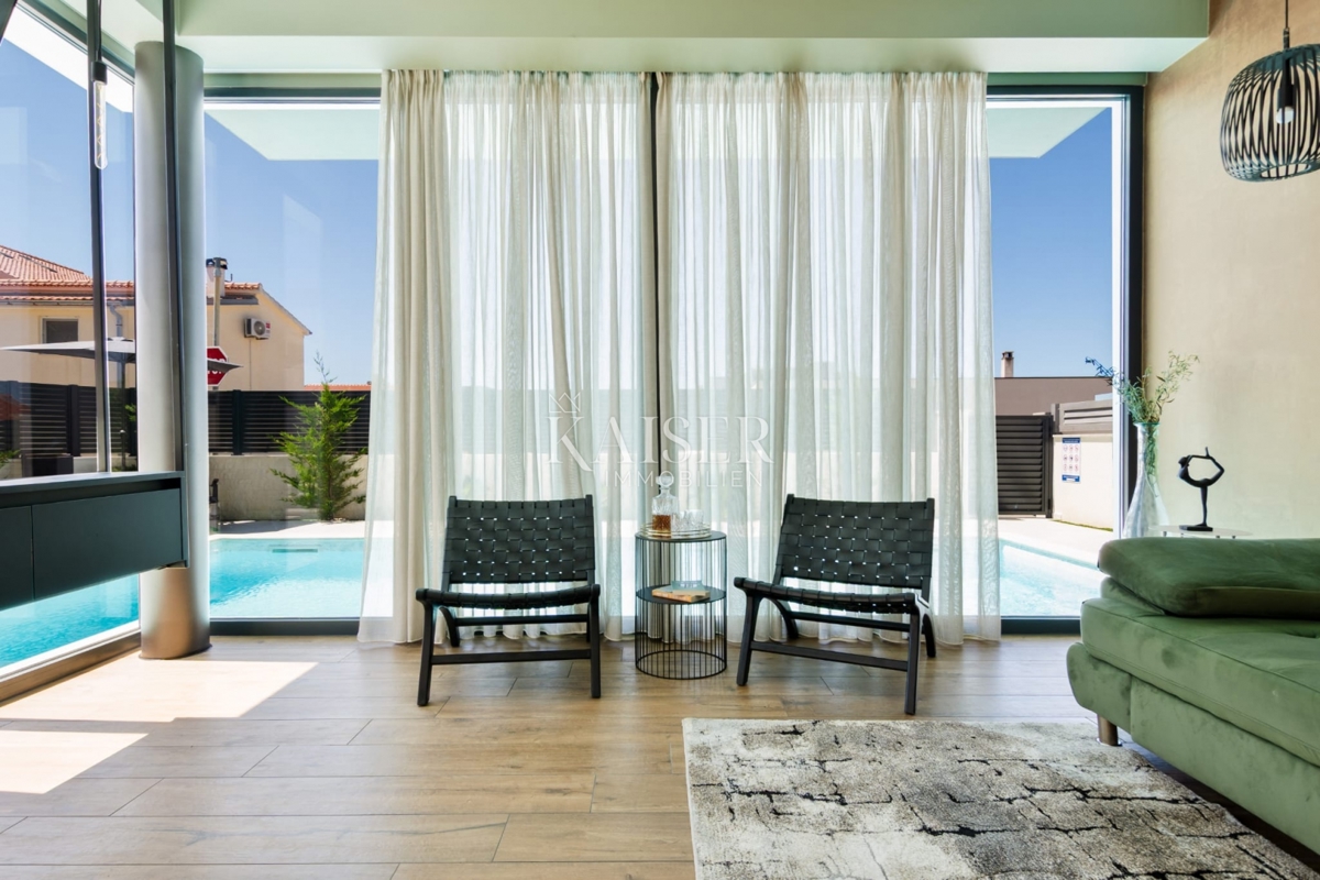 Zadar - Vrsi luksuzna vila 150 m od morja