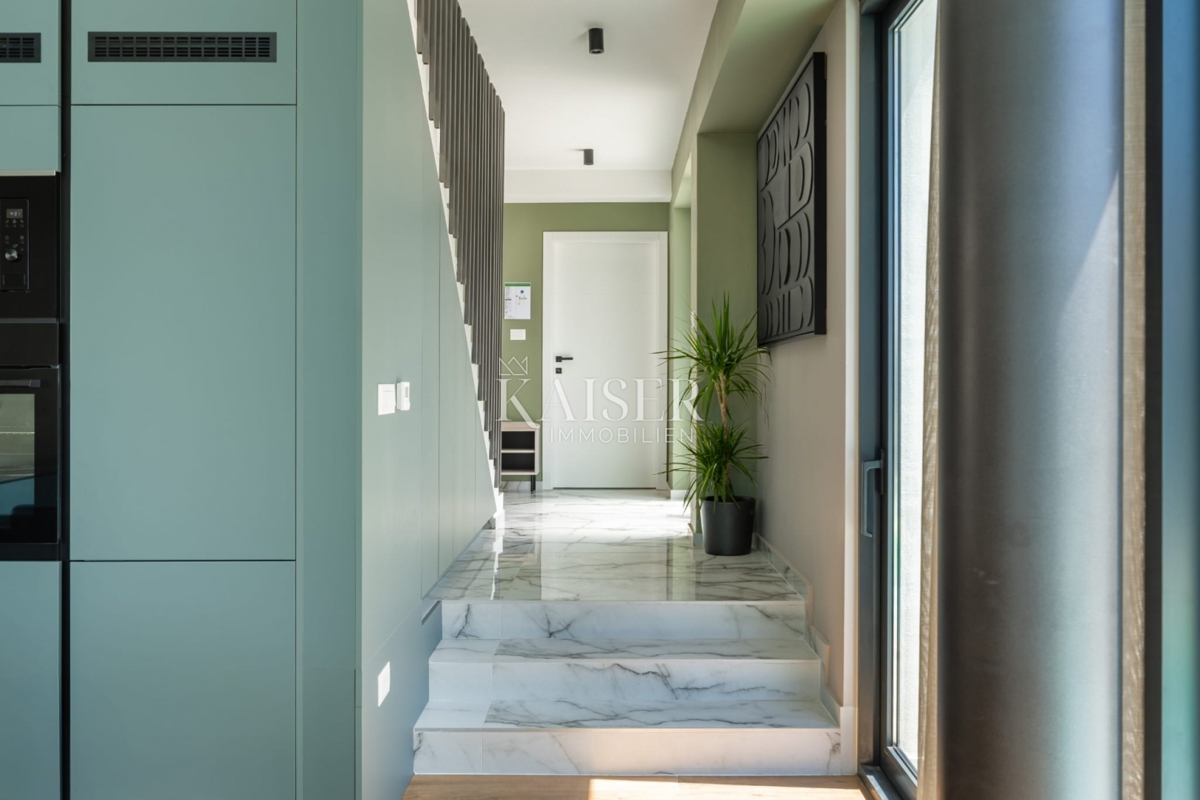 Zadar - Vrsi luksuzna vila 150 m od morja