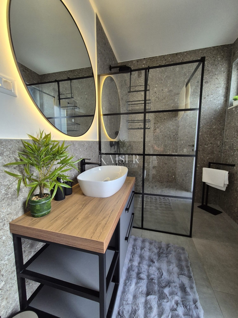 Zadar - Vrsi luksuzna vila 150 m od morja