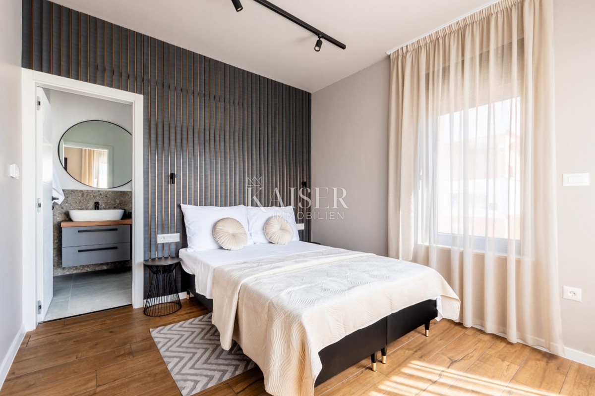 Zadar - Vrsi luksuzna vila 150 m od morja