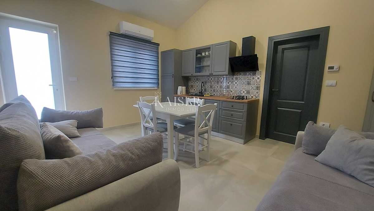 Istra, Rovinj - vila z bazenom, novogradnja, 190 m2