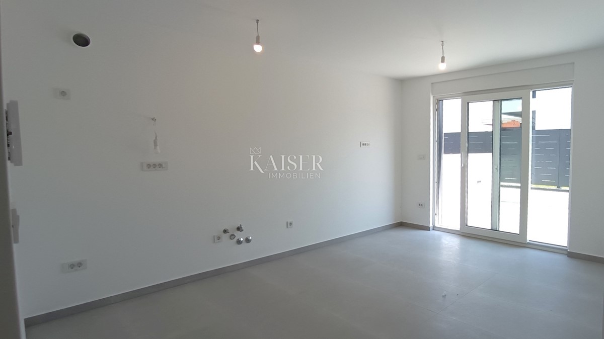 Malinska, otok Krk - apartma 107m2 s pogledom na morje