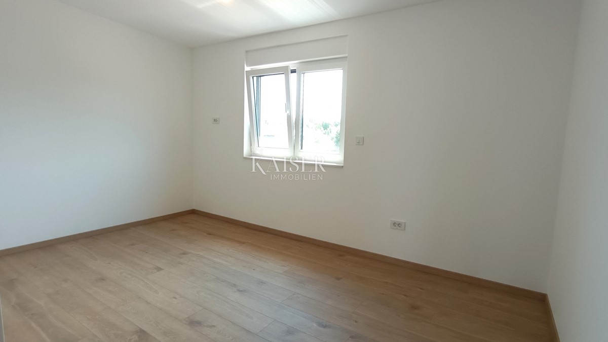 Malinska, otok Krk - apartma 107m2 s pogledom na morje