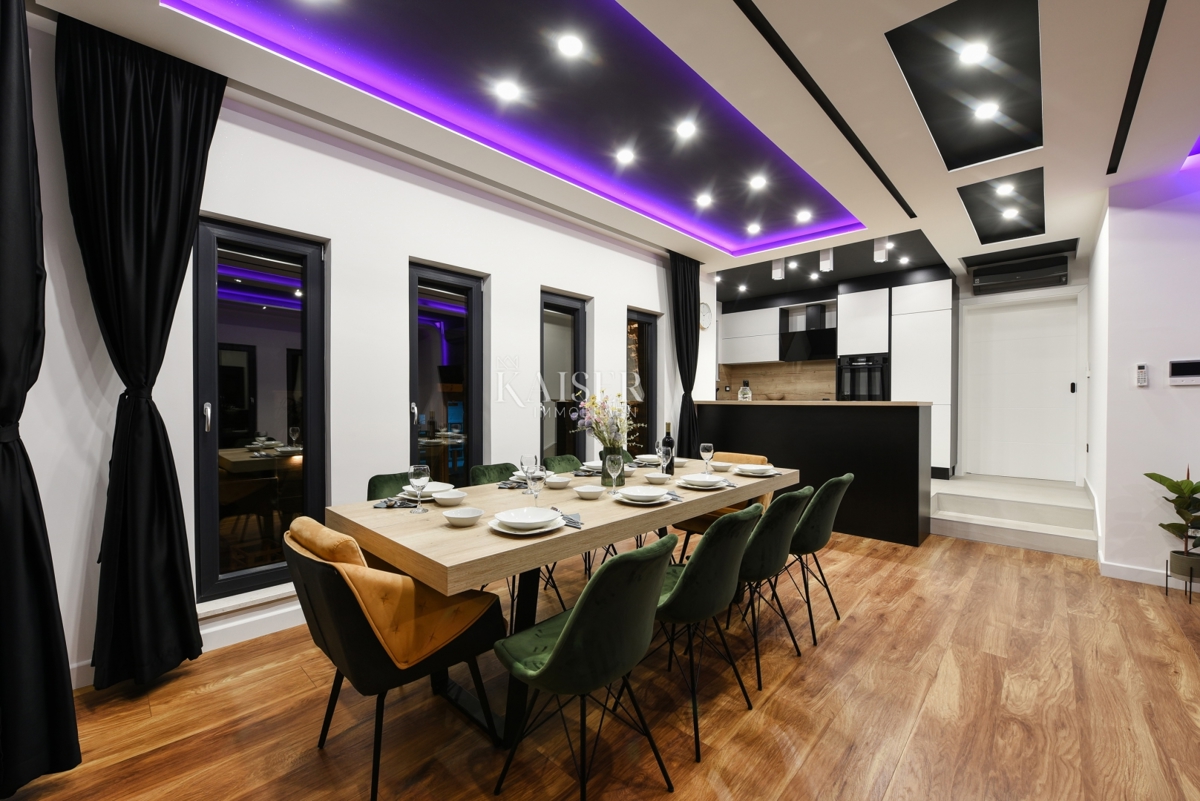 Zadar, Privlak Villa Mia - Luksuz in udobje ob morju