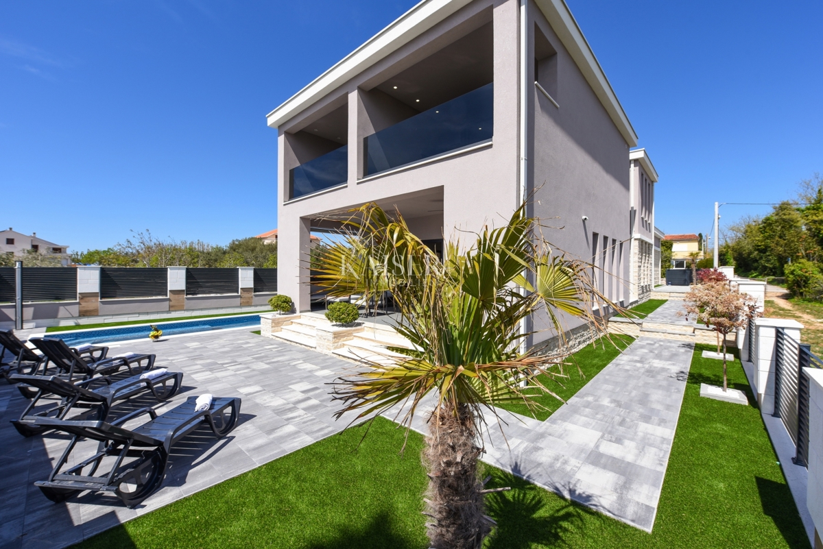 Zadar, Privlak Villa Mia - Luksuz in udobje ob morju