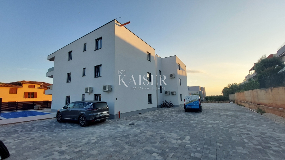 Stanovanje Novigrad, 66m2
