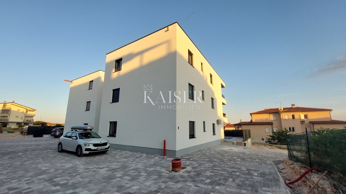 Stanovanje Novigrad, 66m2