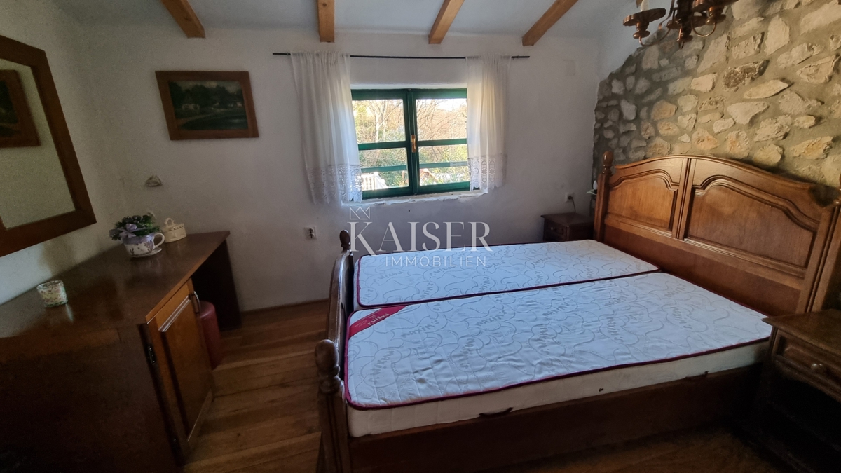 Crikvenica, Tribalj - lepa kamnita hiša z vrtom