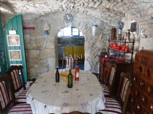 Crikvenica, Tribalj - lepa kamnita hiša z vrtom