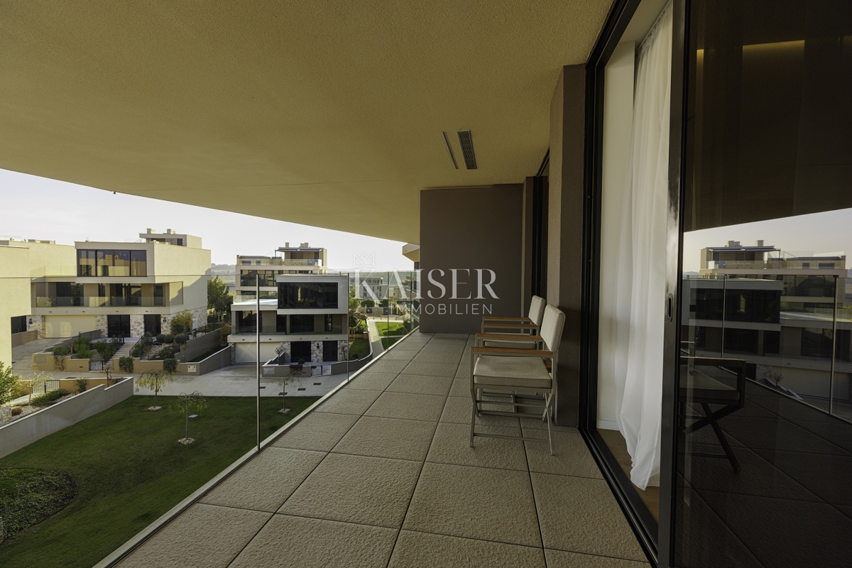 Istra, Umag, Savudrija - stanovanje 61m2, v luksuznem naselju, primerno za invalide