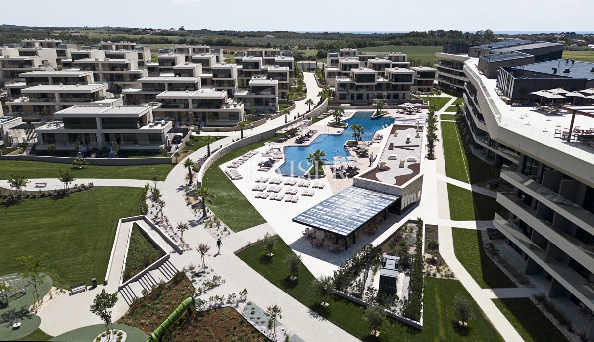 Istra, Umag, Savudrija - stanovanje 61m2, v luksuznem naselju, primerno za invalide