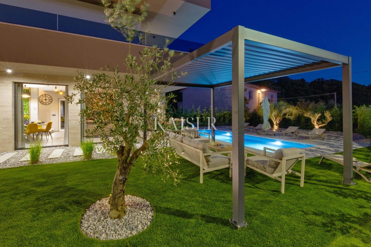 Vila Marčana, 200m2