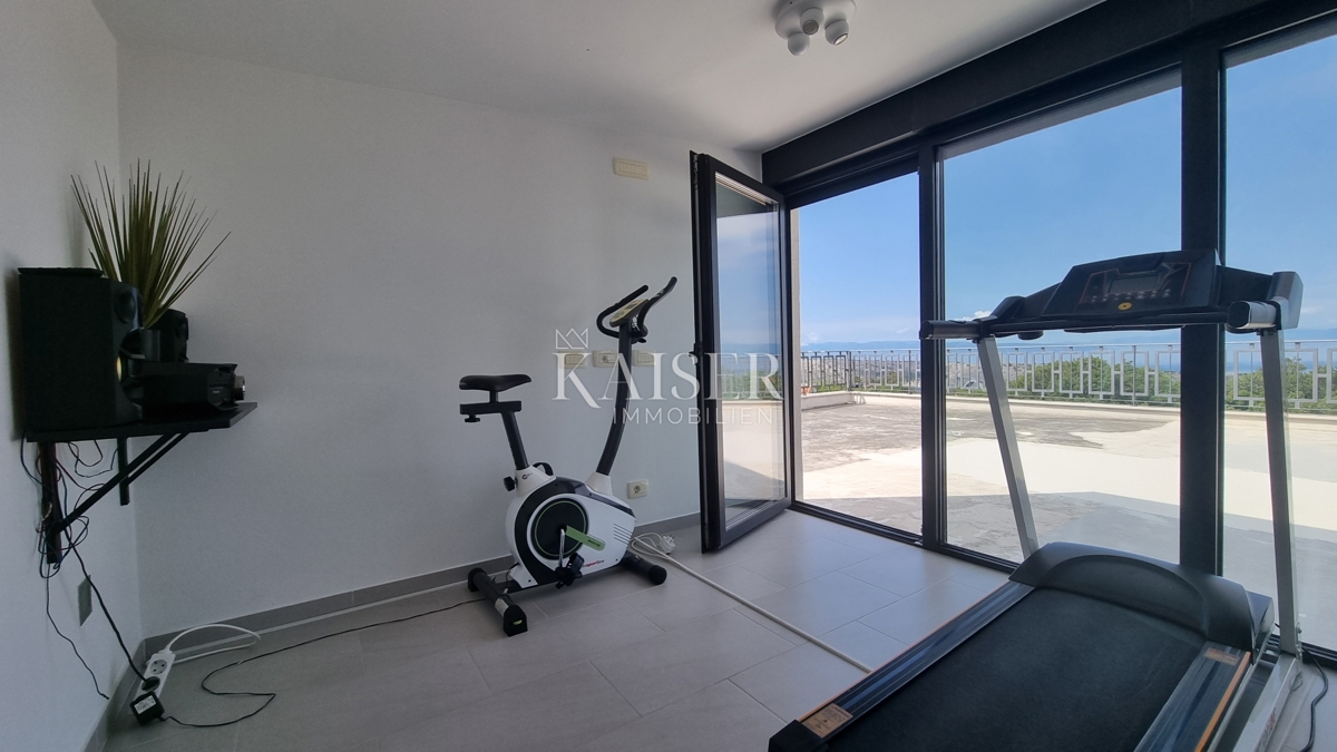 Vila Šmrika, Kraljevica, 400m2