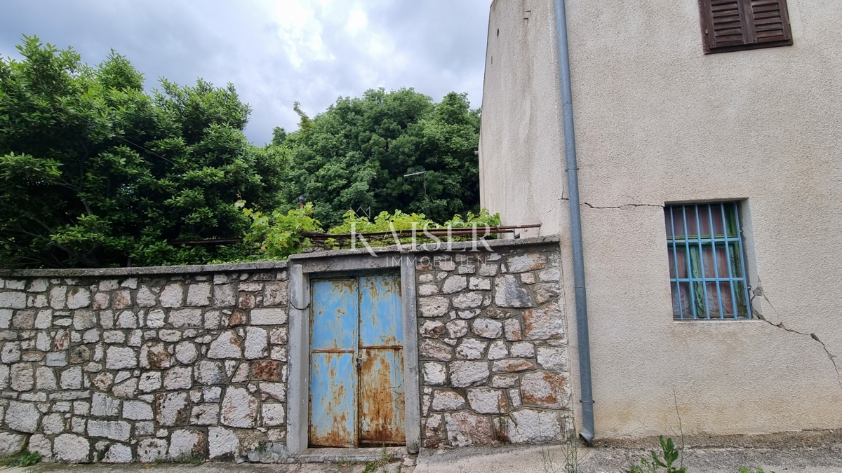 Novi Vinodolski, Bribir - dve starodobniki za kompletno prenovo