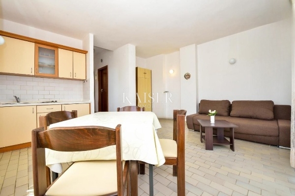 Ugljan, Kukljica - Čudovita apartmajska vila v srcu Kukljice - bisera otoka Ugljana