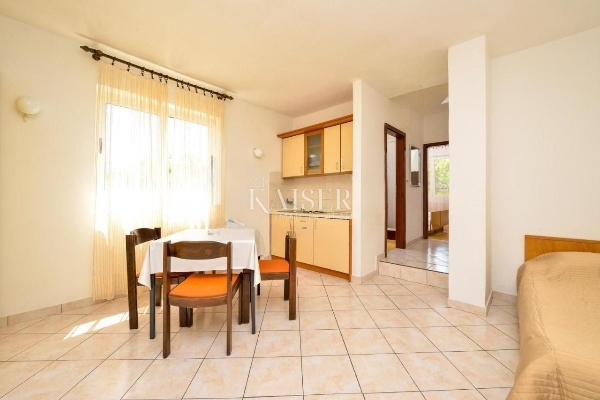 Ugljan, Kukljica - Čudovita apartmajska vila v srcu Kukljice - bisera otoka Ugljana