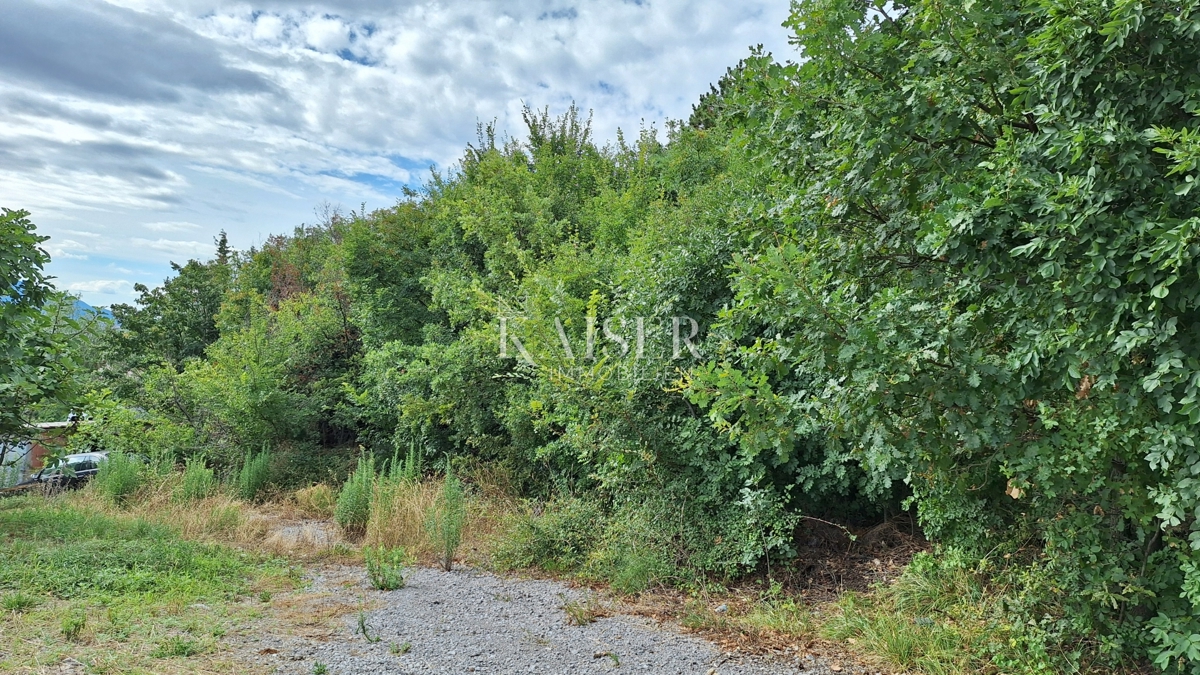  Zazidljivo zemljišče Glavani, Kostrena, 1.030m2