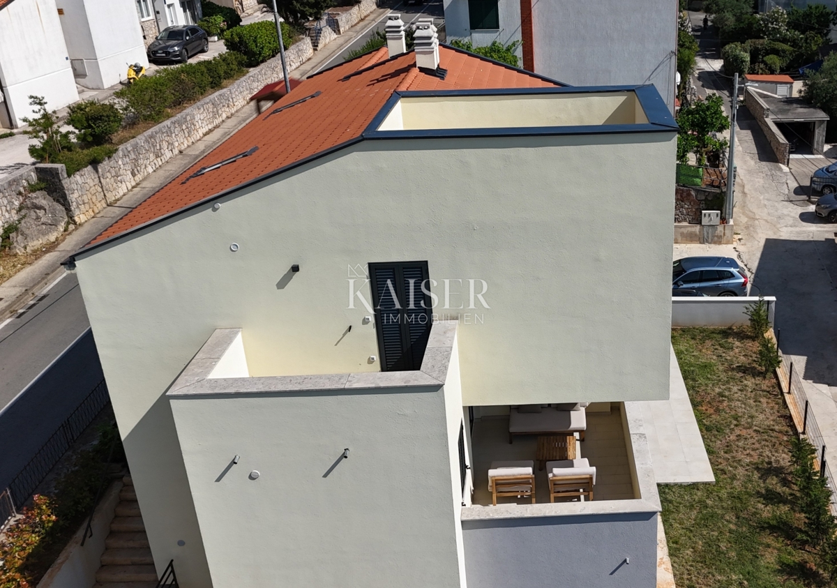 Mali Lošinj, luksuzno stanovanje 111 m2 - novogradnja