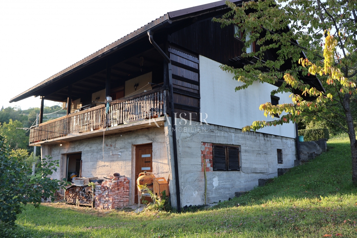 Gorski kotar, Vrbovsko - hiša z velikim vrtom, samo v naši ponudbi!
