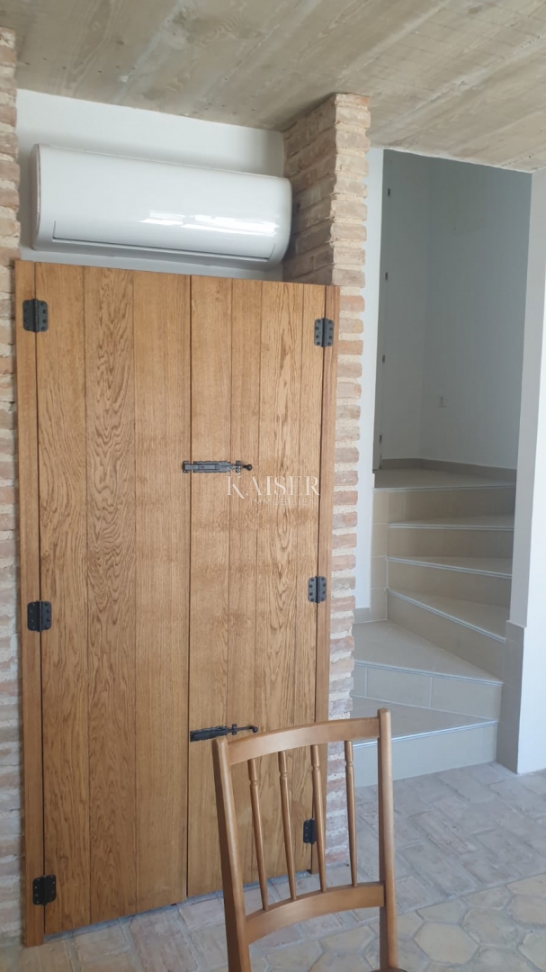 Mali Lošinj, Punta Križa - hiša ob morju