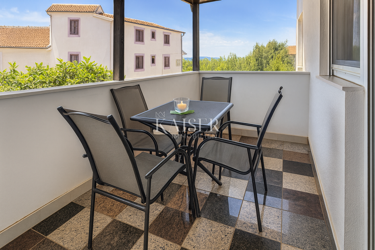 Zadar – Petrčane – Hiša z 2 apartmajema in pogledom na morje