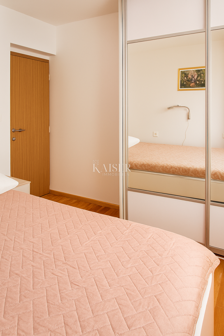 Zadar – Petrčane – Hiša z 2 apartmajema in pogledom na morje