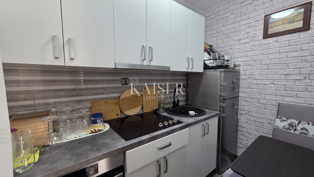 Senj - studio apartma, 35m2, druga vrsta do morja