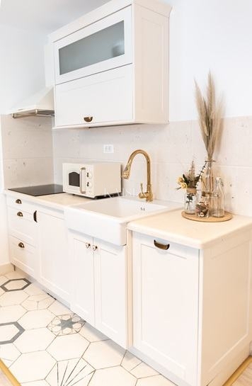 Istra, Vrsar - 82m2 stanovanje z dvema stanovanjskima enotama 