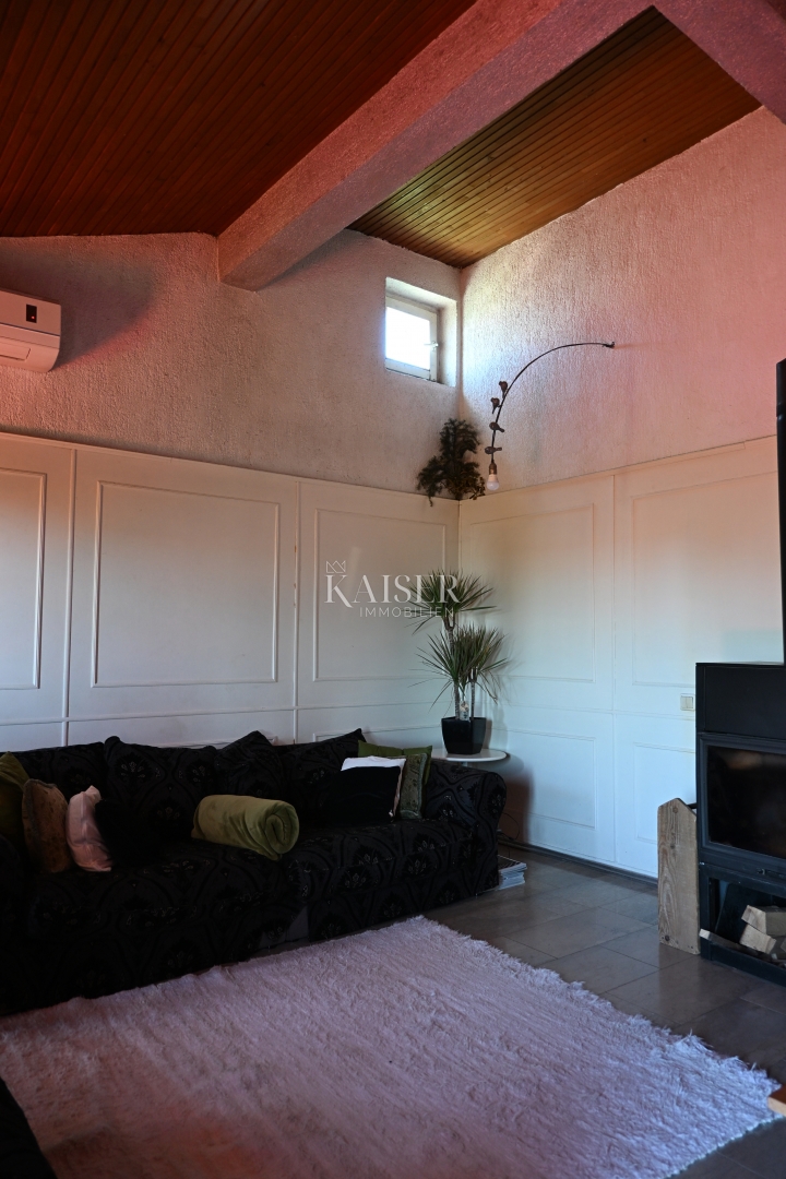 Crikvenica - trosobno stanovanje z velikim vrtom