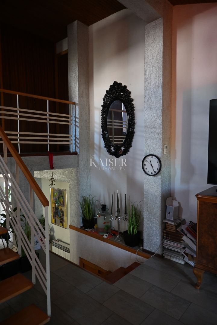 Crikvenica - trosobno stanovanje z velikim vrtom