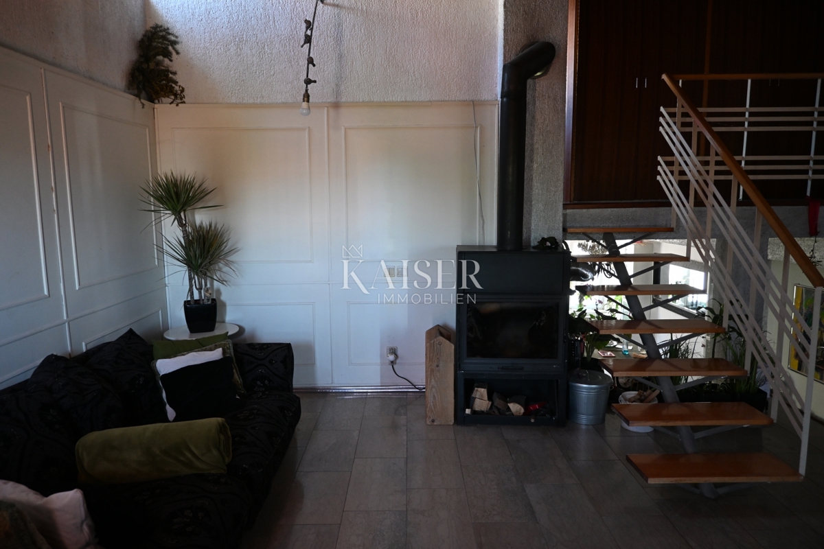 Crikvenica - trosobno stanovanje z velikim vrtom