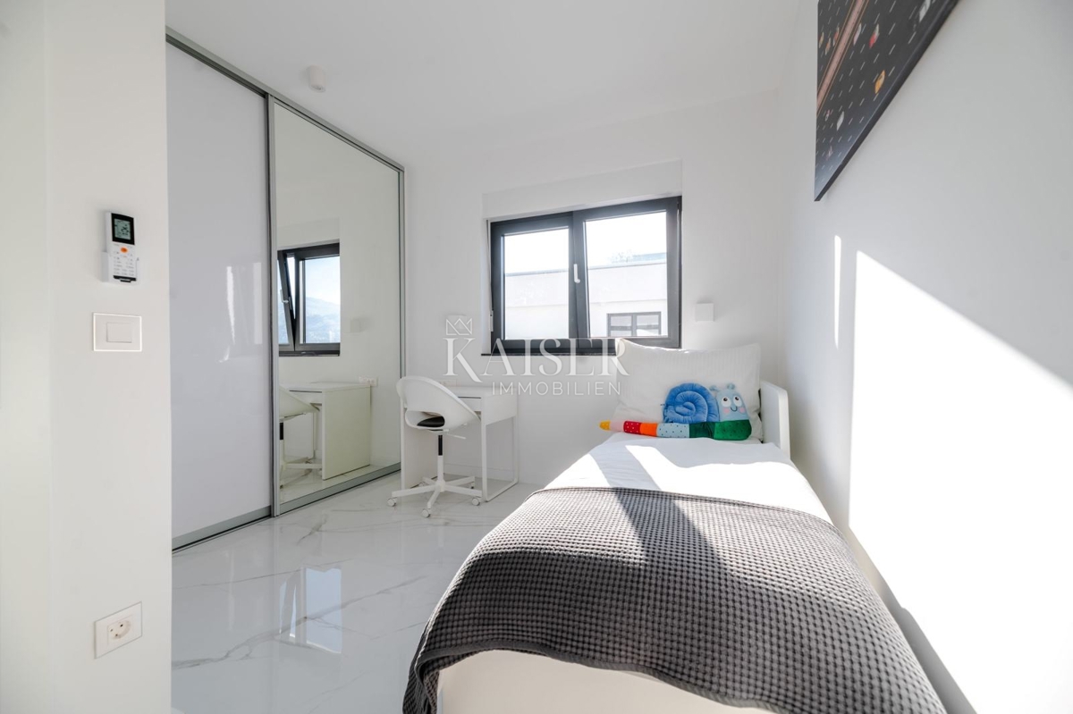 Stanovanje Vinjerac, Posedarje, 170,97m2