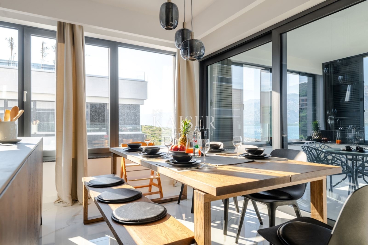 Stanovanje Vinjerac, Posedarje, 170,97m2