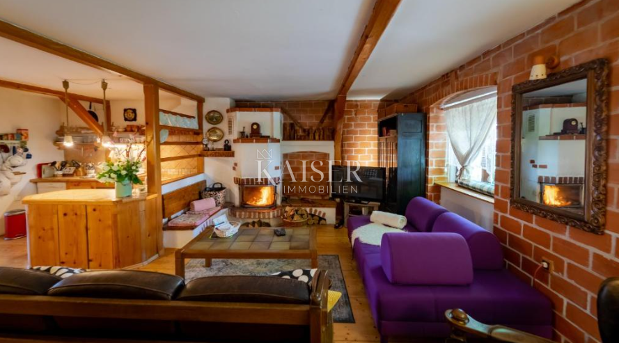 Lokve, hiša s 3 apartmaji v bližini jezera